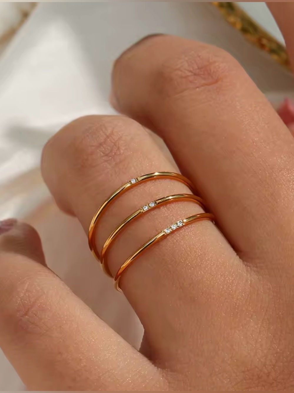 Crystal Accent Minimalist 316L Stainless Steel 18k Gold Plated Rings

Set of 4